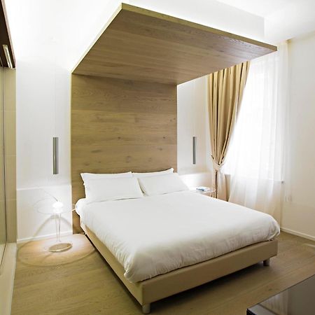 Borgoleoni 18 - Room And Breakfast Ferrara Habitación foto